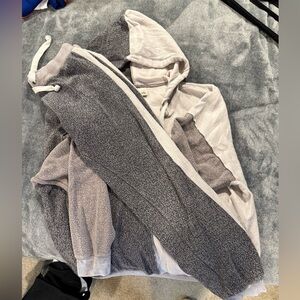 Vintage Havana Gray and Cream Lounge Set